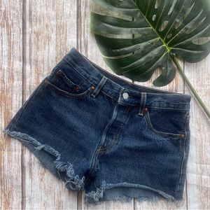 Levi 501 Jean Shorts Size 25